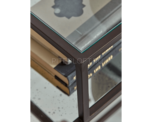 Приставной столик Бени